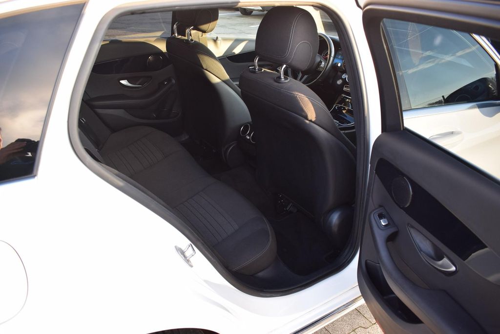 Mercedes-Benz C 220 2021