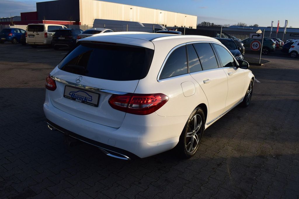 Mercedes-Benz C 220 2021