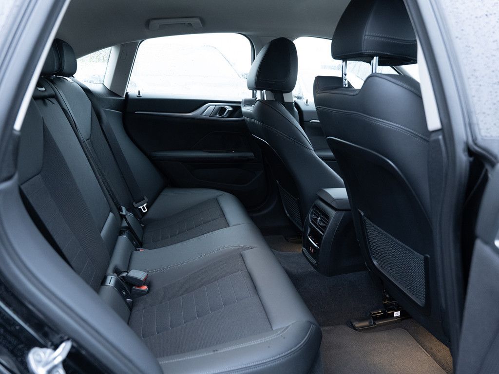 BMW i4 2023