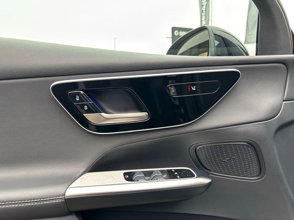 Mercedes-Benz GLC 300 2024