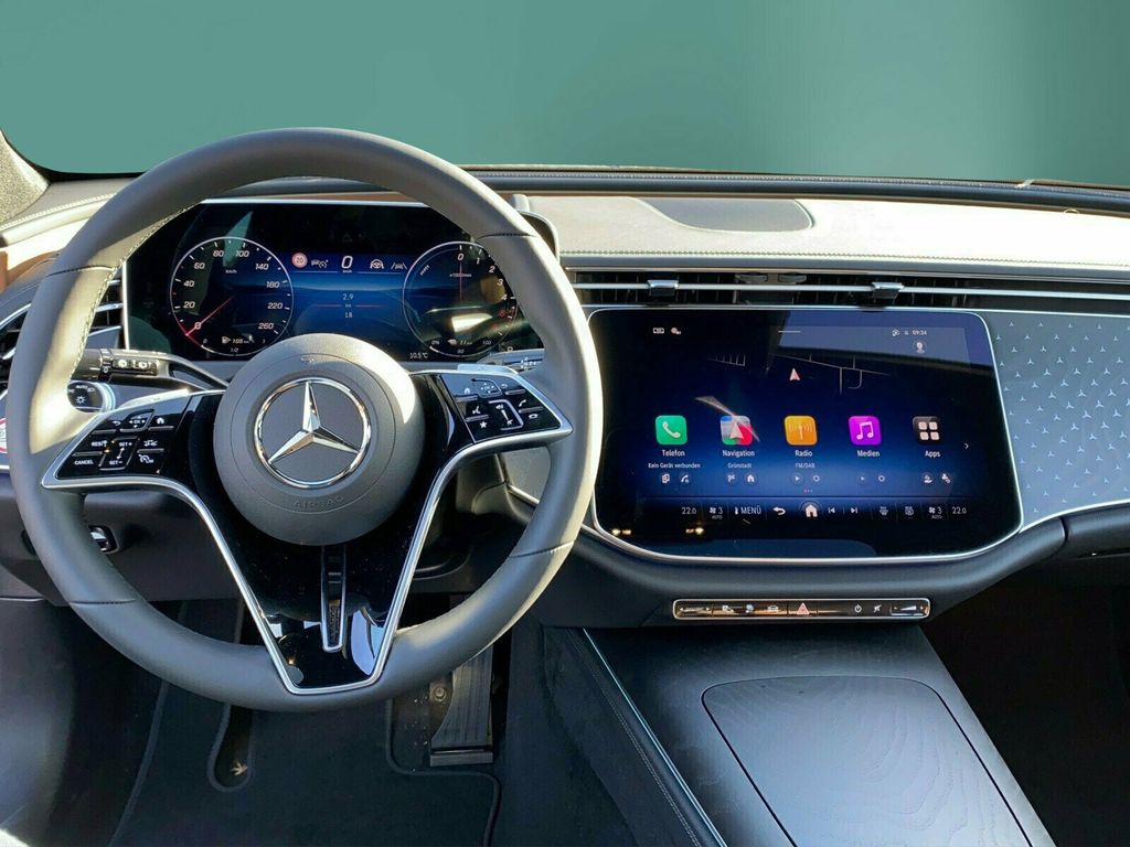 Mercedes-Benz E 300 2024