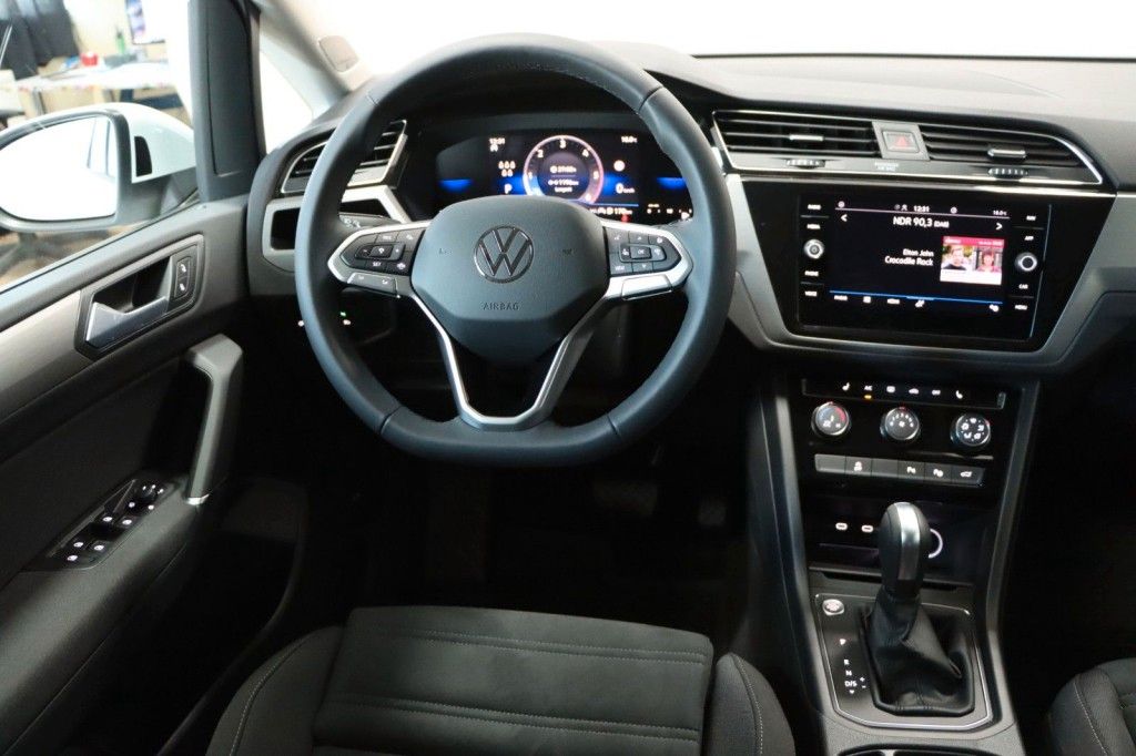 Volkswagen Touran 2024