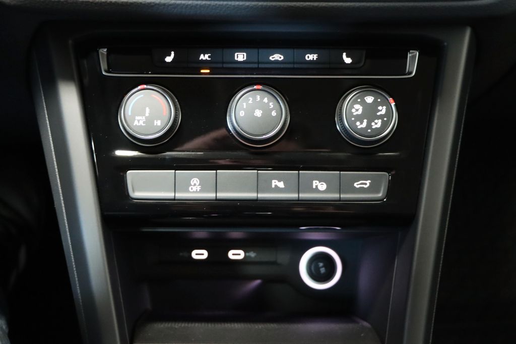 Volkswagen Touran 2024