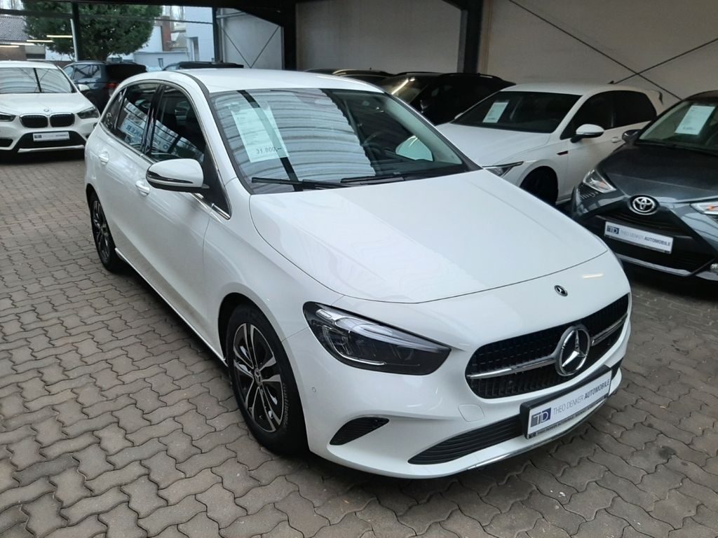 Mercedes-Benz B 200 2024