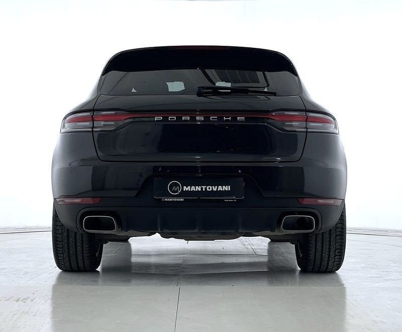 Porsche Macan 2020