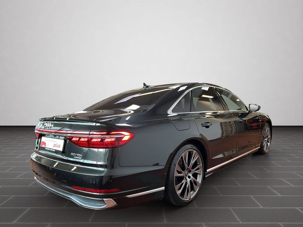 Audi A8 2023