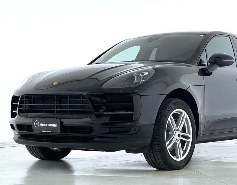 Porsche Macan 2020