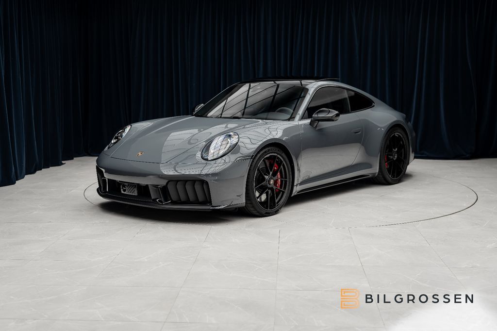Porsche 911 2025