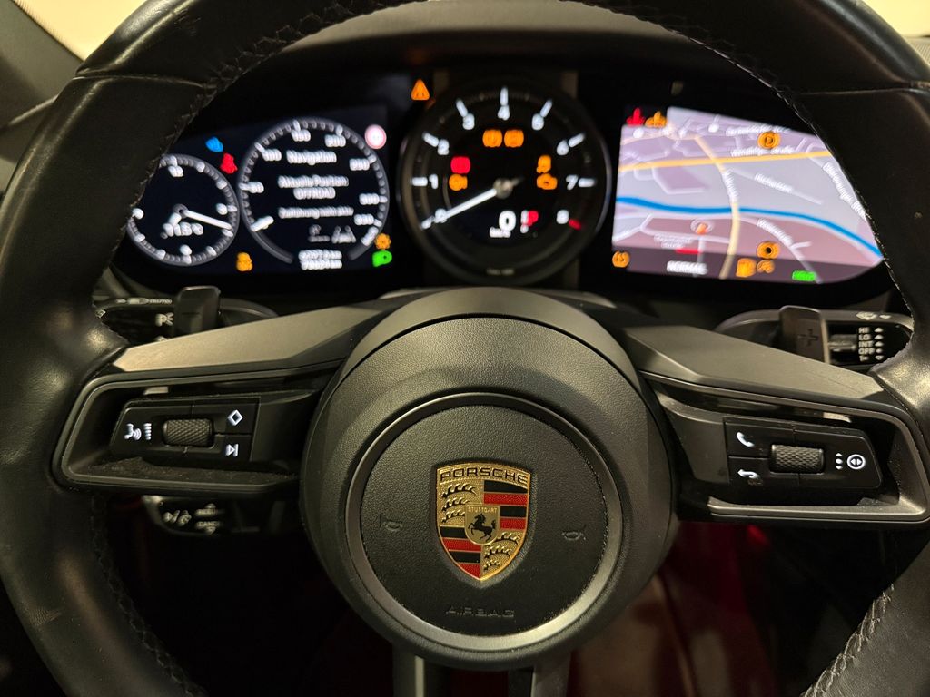 Porsche 992 2021