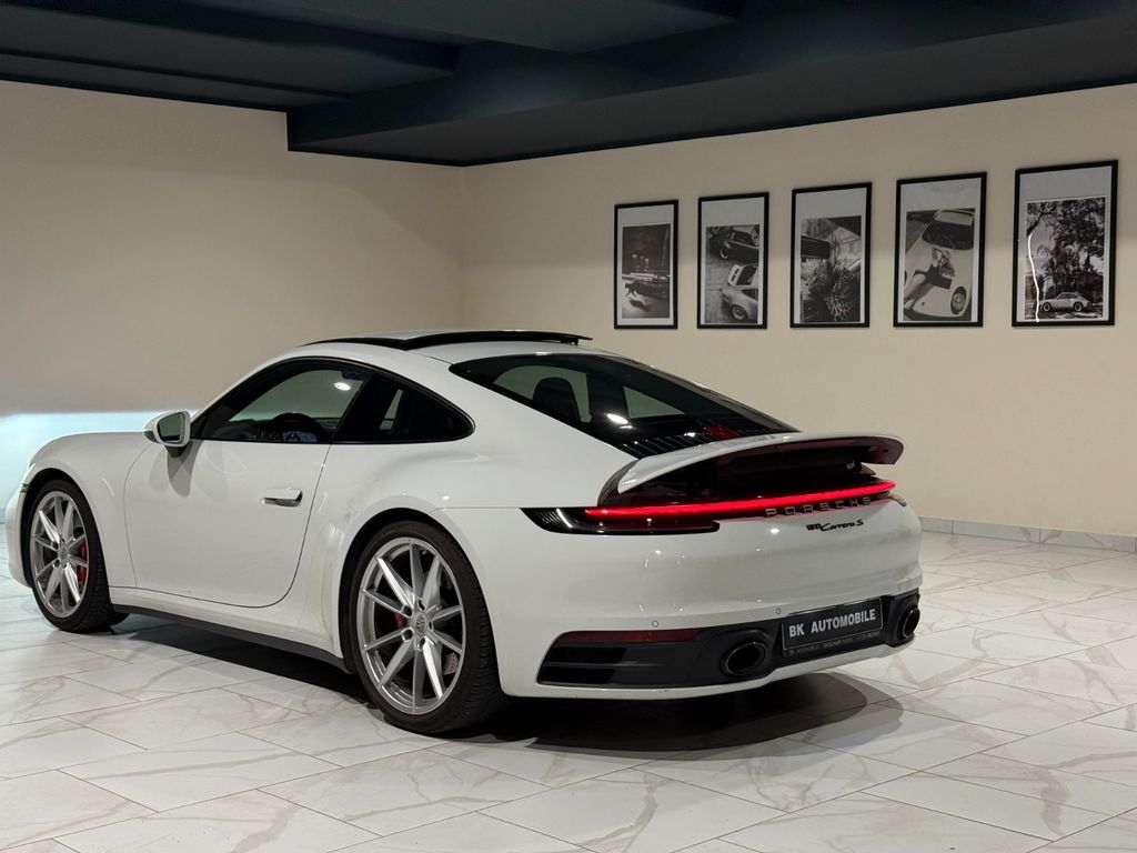 Porsche 992 2021