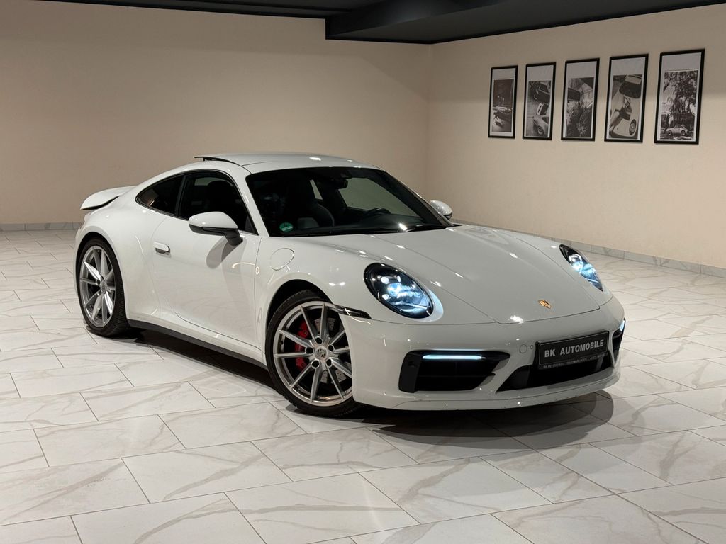 Porsche 992 2021