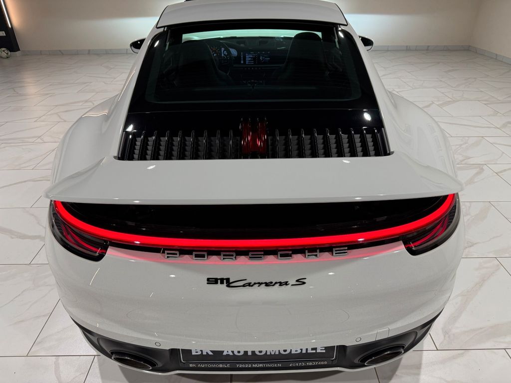 Porsche 992 2021