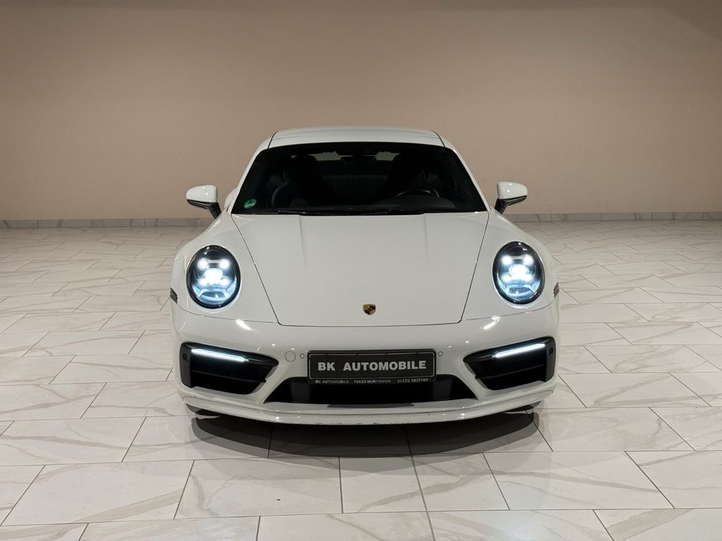 Porsche 992 2021