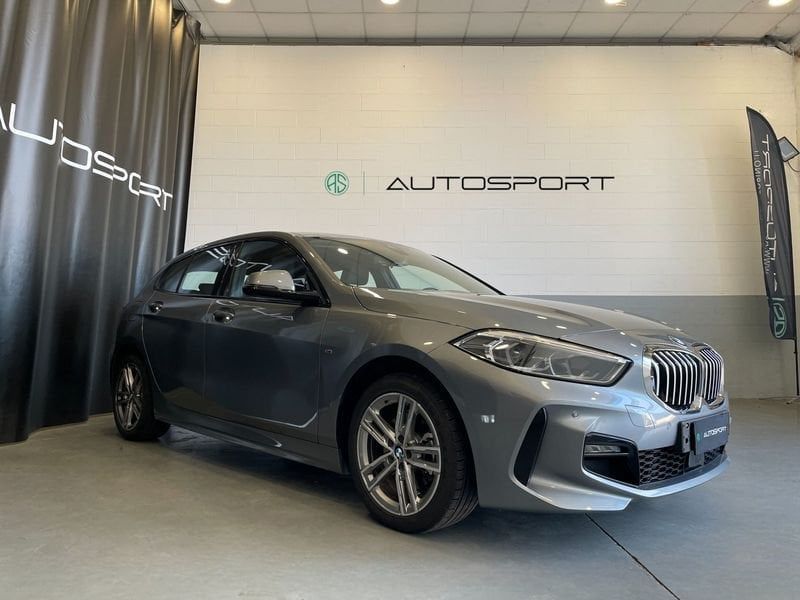 BMW 118 2023
