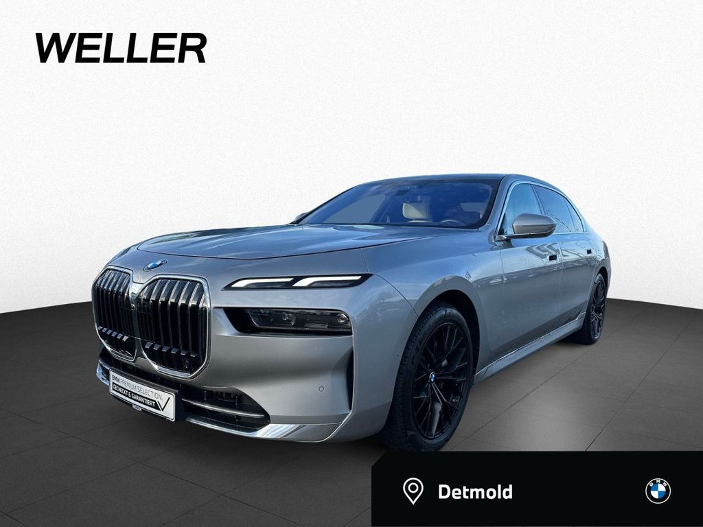 BMW 740 2024