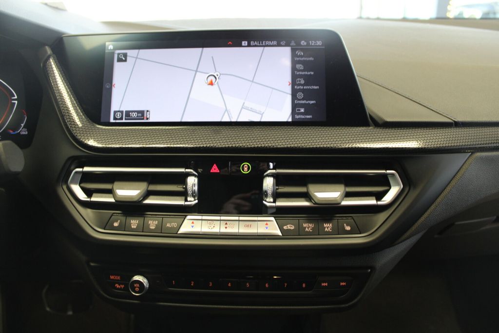 BMW 220 2022