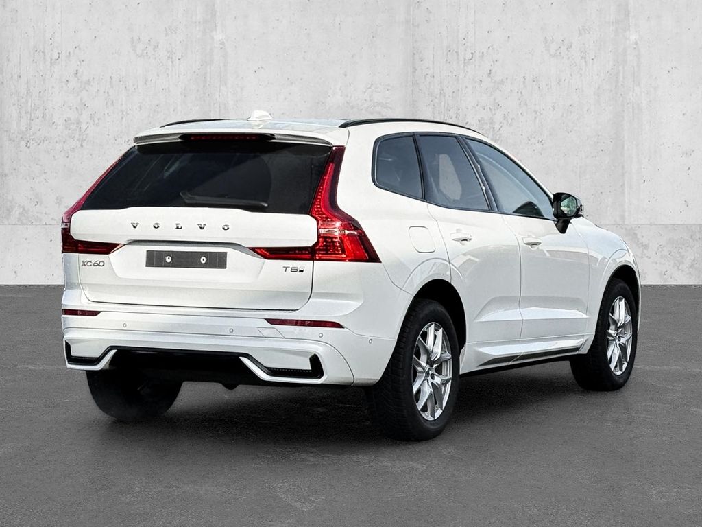 Volvo XC60 2025