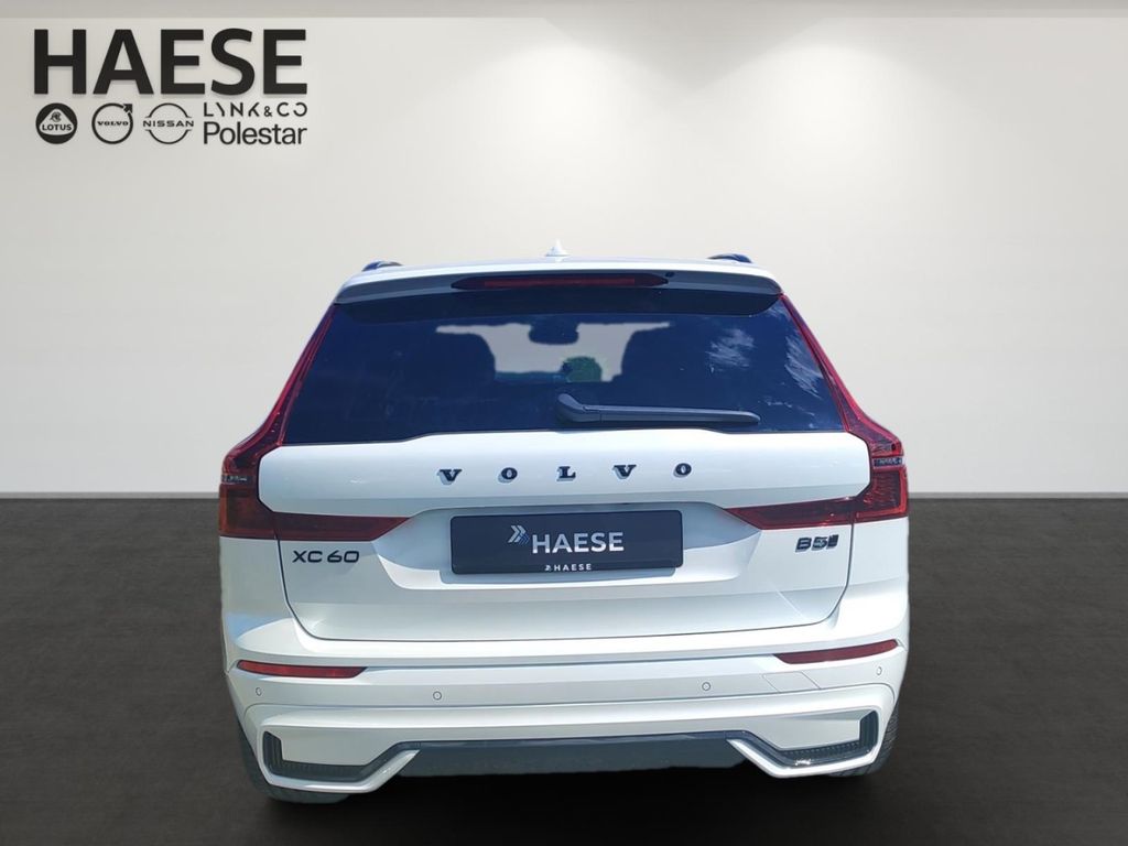 Volvo XC60 2025