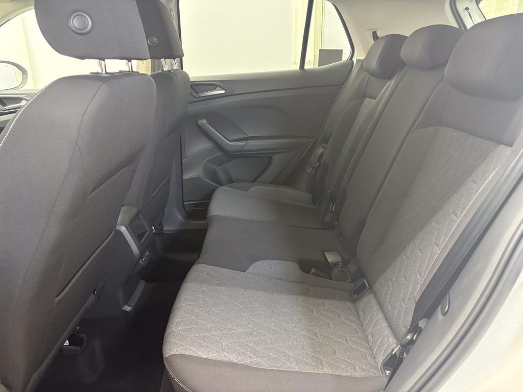 Volkswagen T-Cross 2024