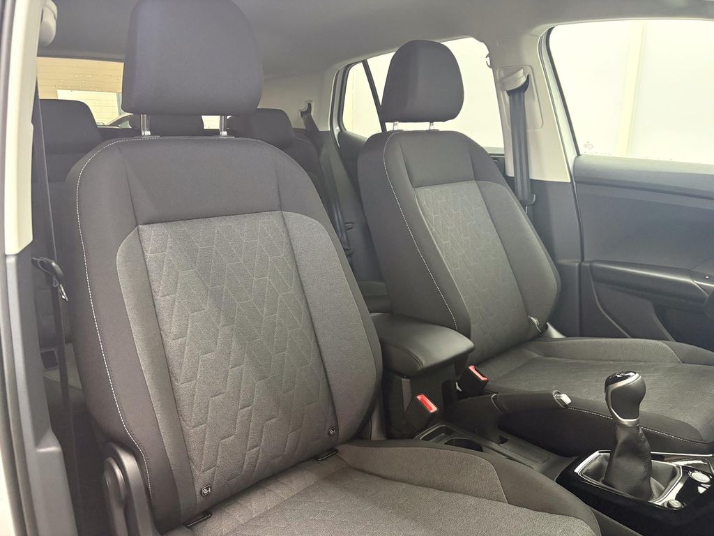 Volkswagen T-Cross 2024