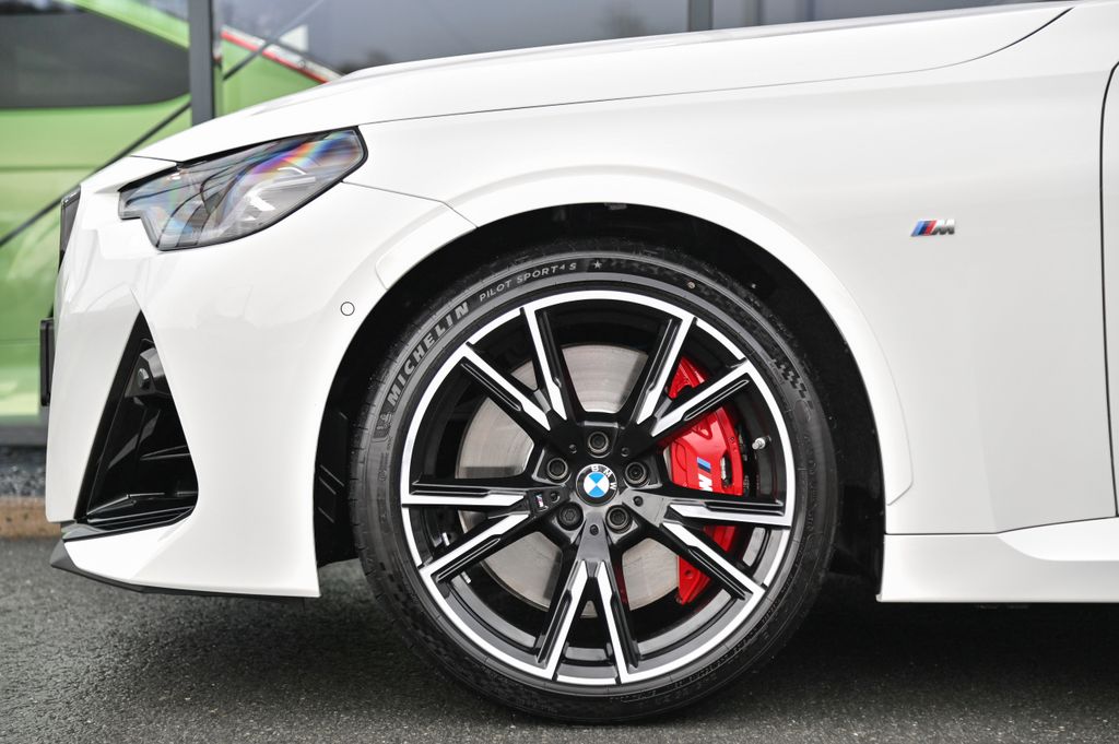 BMW M240i 2024