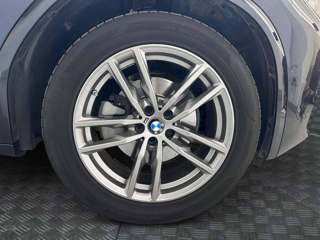 BMW X3 2021