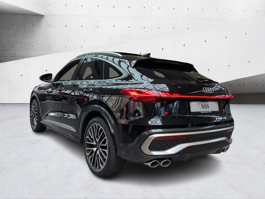 Audi SQ5 2025