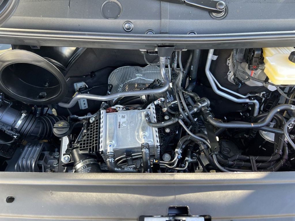 Volkswagen Crafter 2024