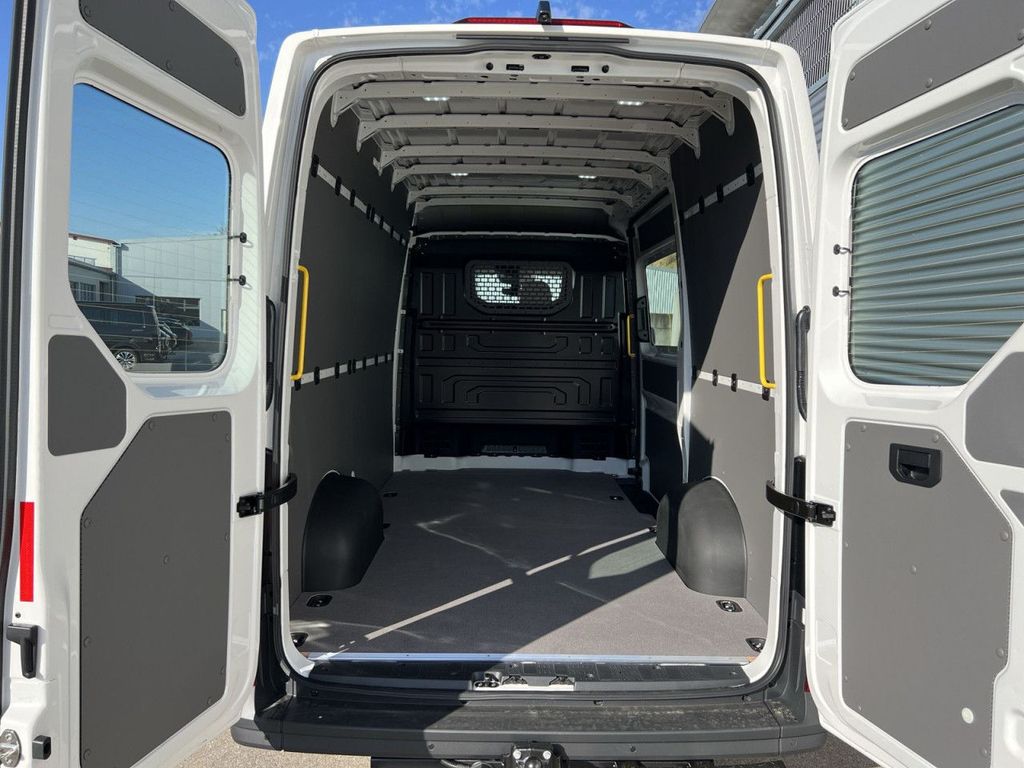 Volkswagen Crafter 2024
