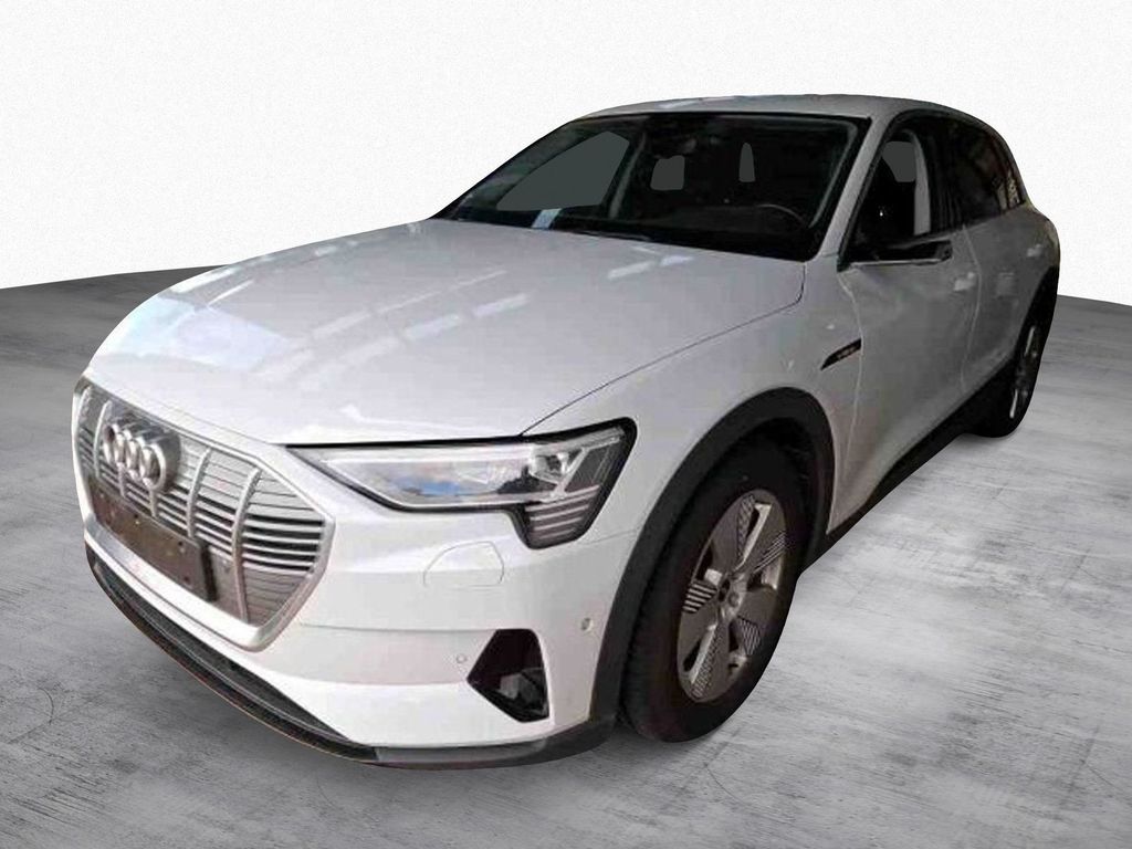 Audi e-tron 2022