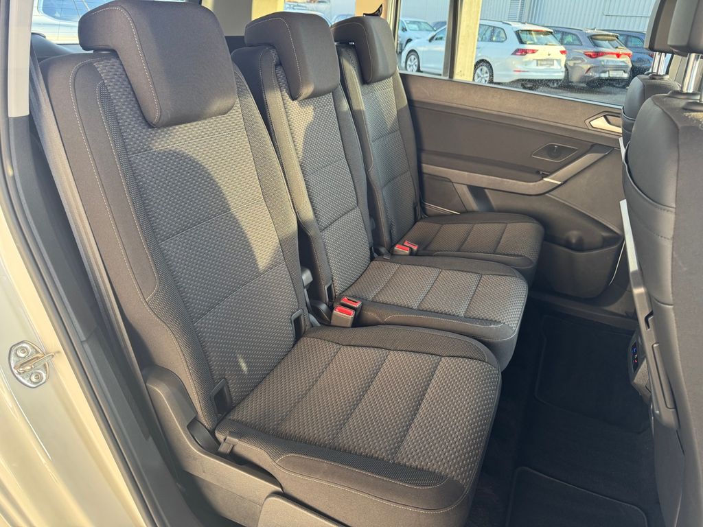 Volkswagen Touran 2025