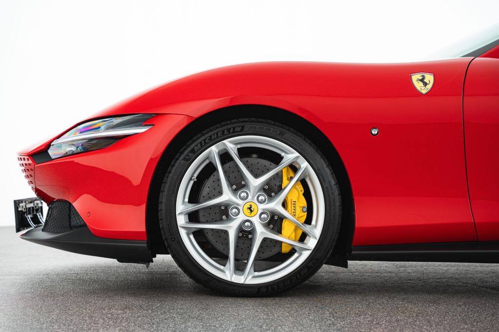 Ferrari Roma 2024