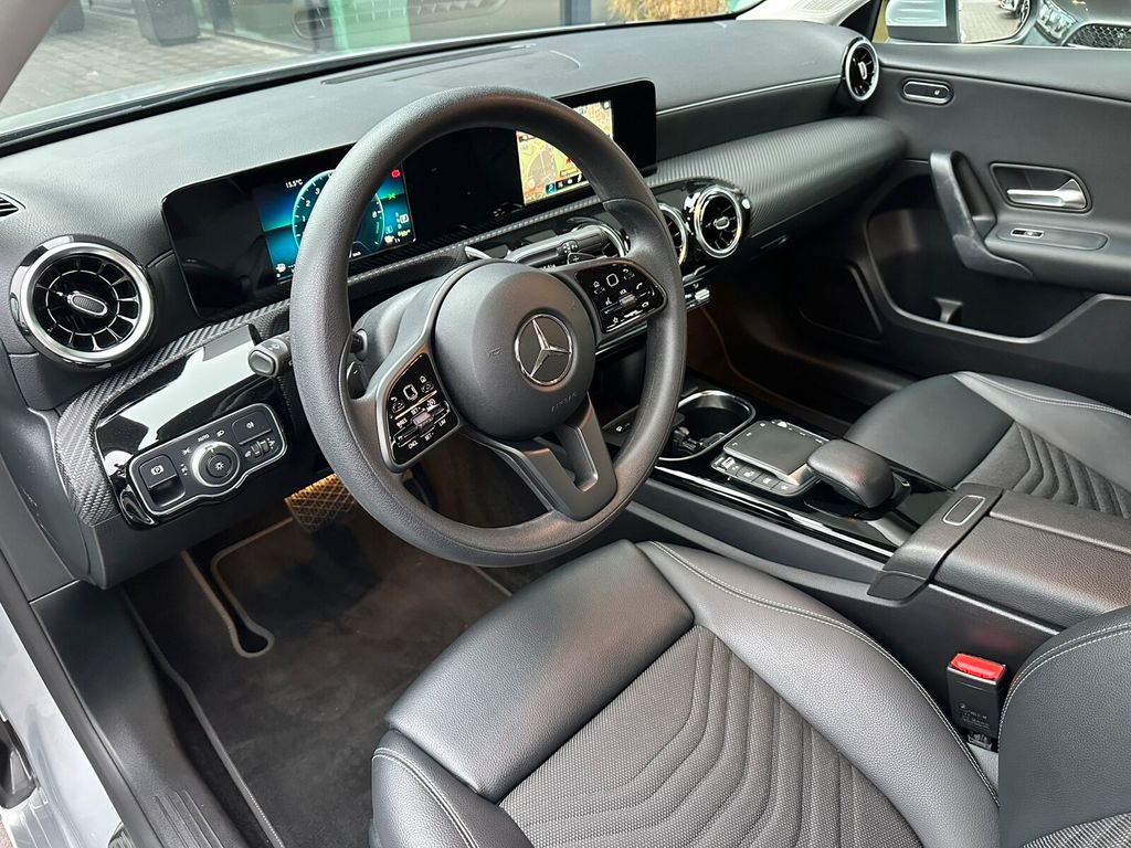 Mercedes-Benz A 250 2021