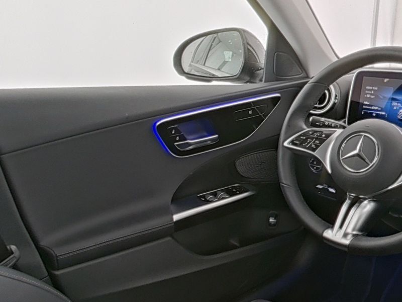 Mercedes-Benz C 200 2024