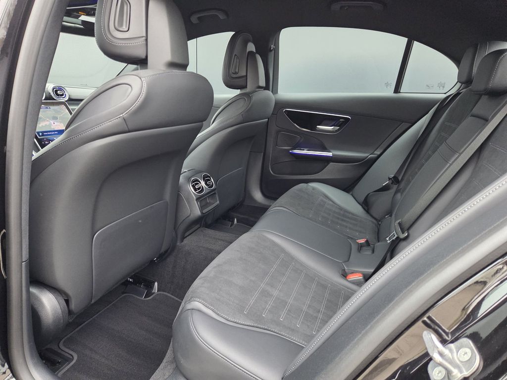 Mercedes-Benz C 300 2024