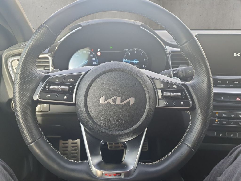 Kia cee'd / Ceed 2024