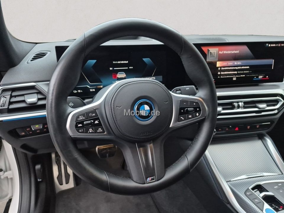 BMW i4 2023