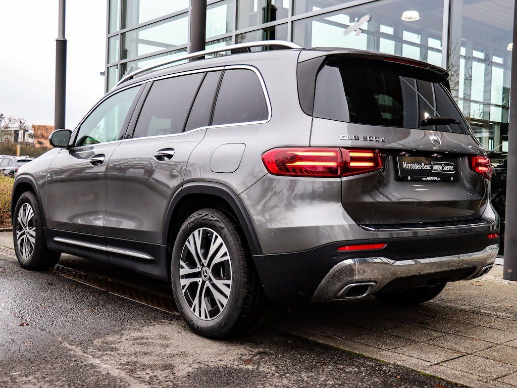 Mercedes-Benz GLB 200 2024