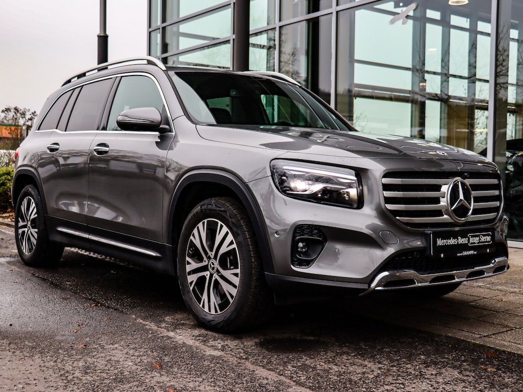 Mercedes-Benz GLB 200 2024