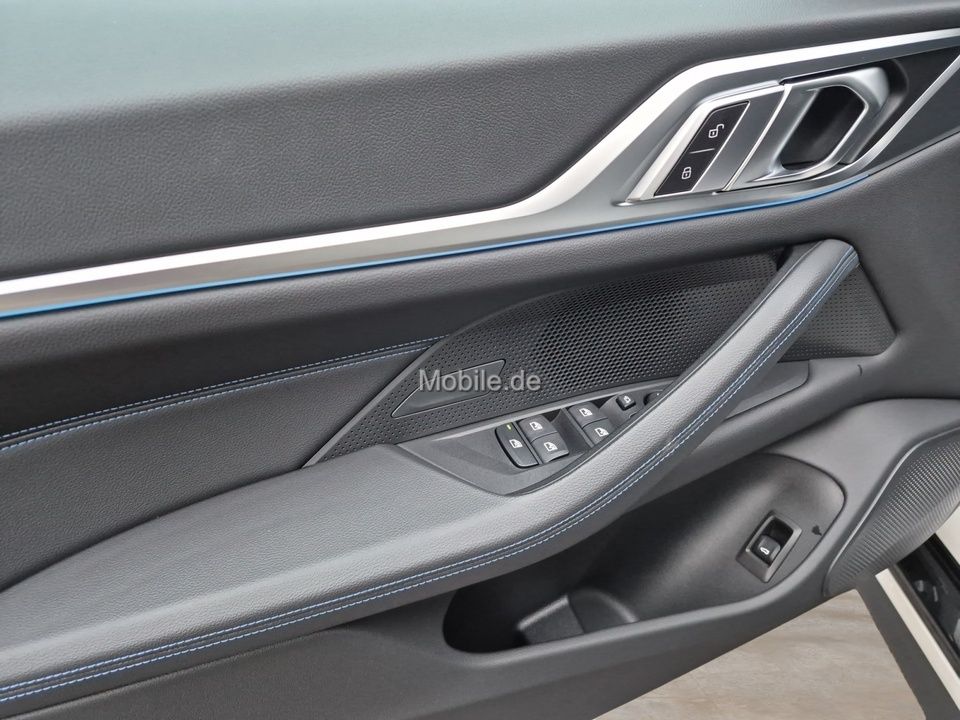 BMW i4 2023