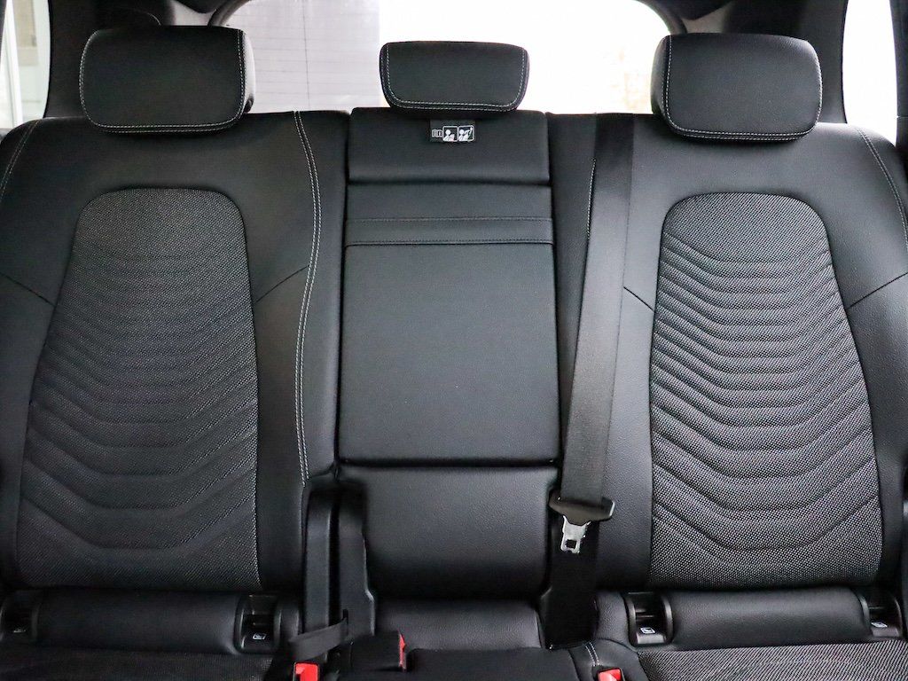 Mercedes-Benz GLB 200 2024