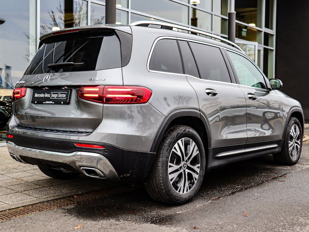 Mercedes-Benz GLB 200 2024