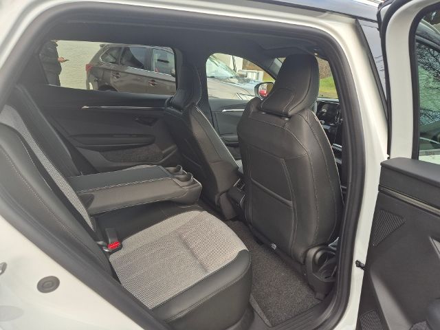 Mitsubishi Eclipse Cross 2025