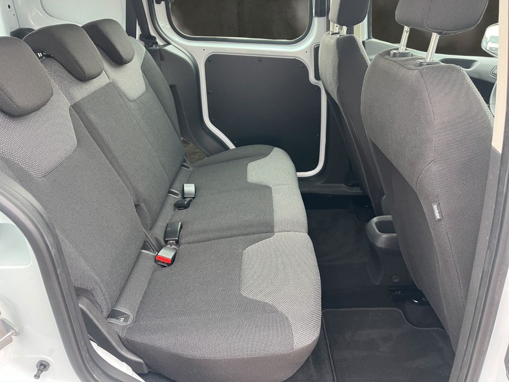 Ford Transit Courier 2020