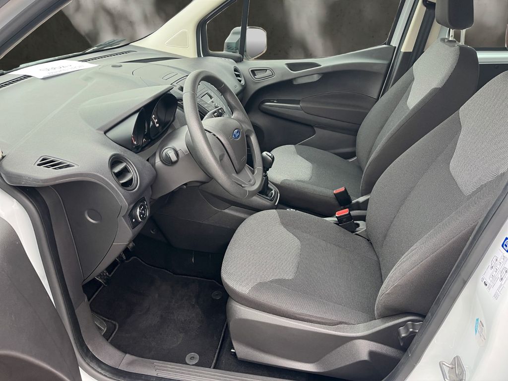 Ford Transit Courier 2020