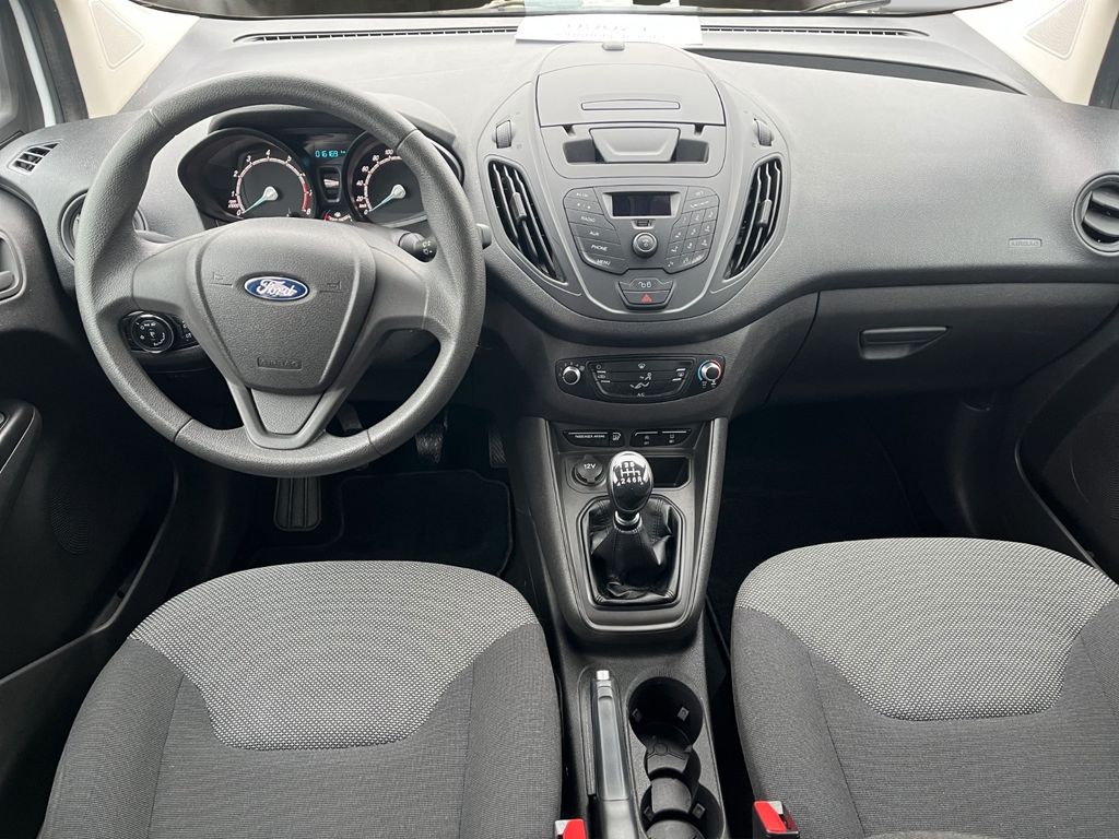 Ford Transit Courier 2020