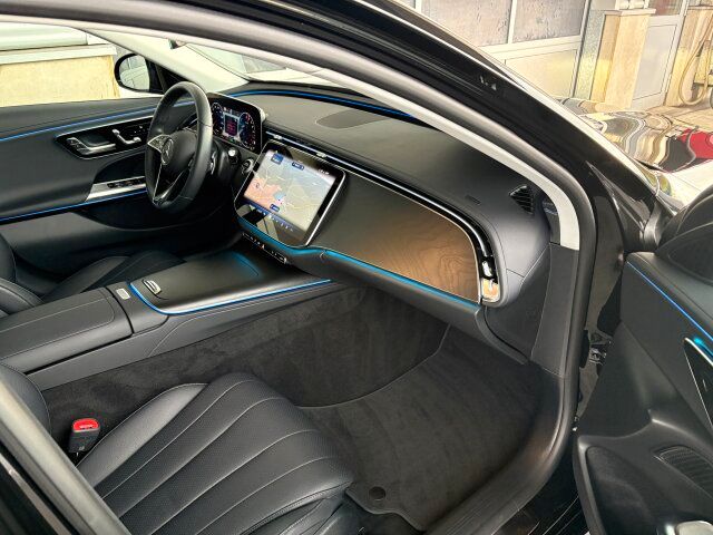 Mercedes-Benz E 300 2024