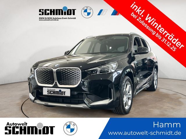 BMW iX1 2025