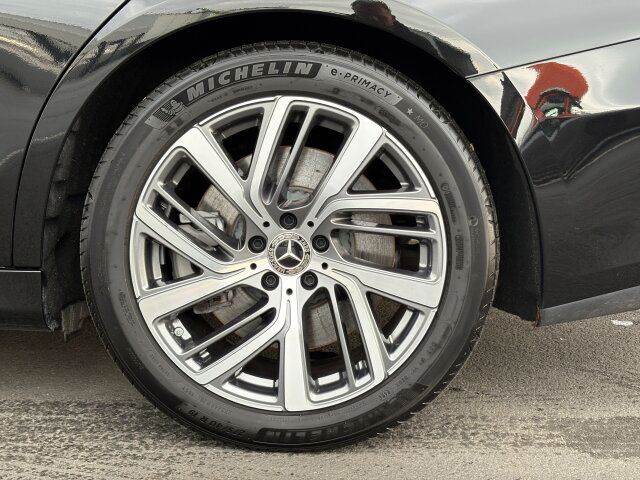 Mercedes-Benz E 300 2024