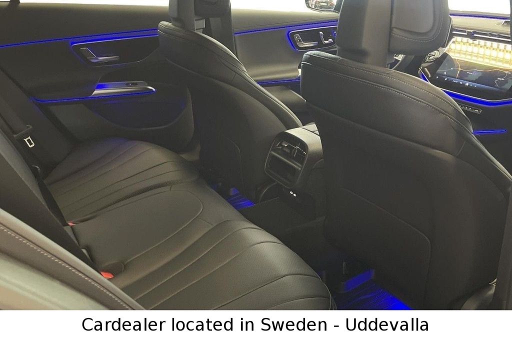 Mercedes-Benz E 300 2025